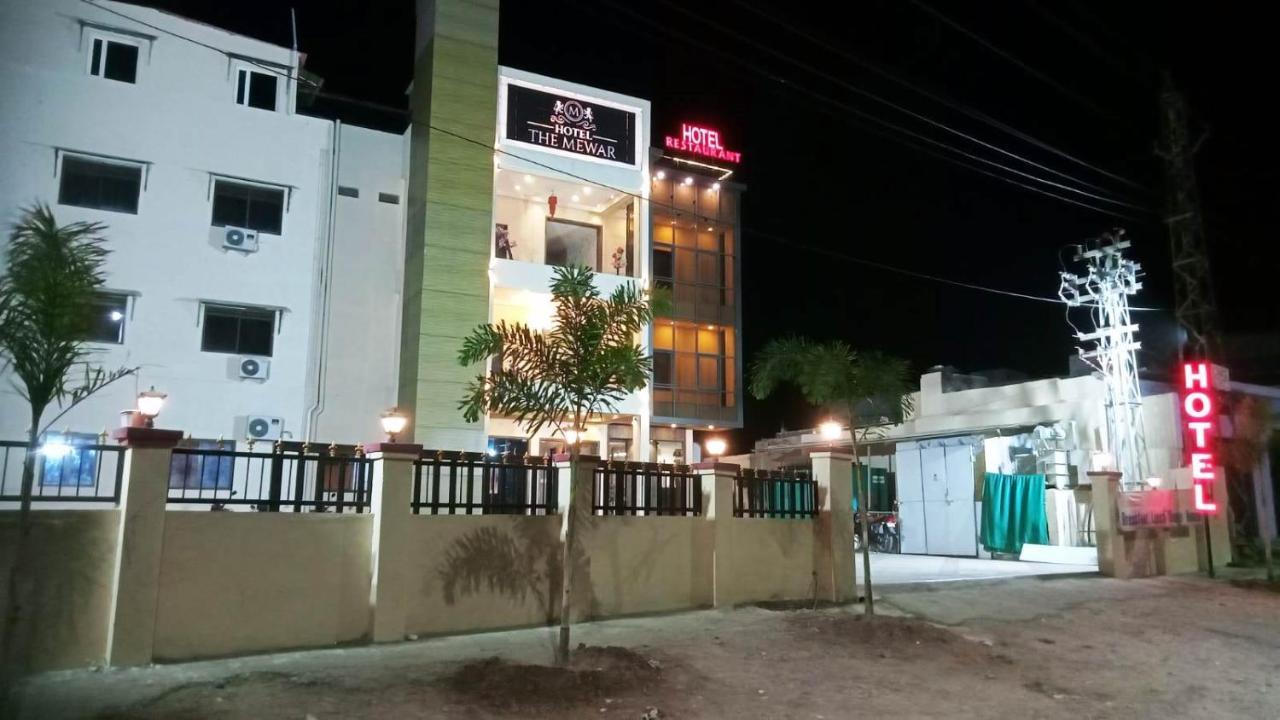 Hotel The Mewar Dabok Exterior foto